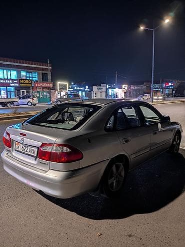 626: Mazda 626: 2000 г., 1.8 л, Механика, Бензин, Седан — 6