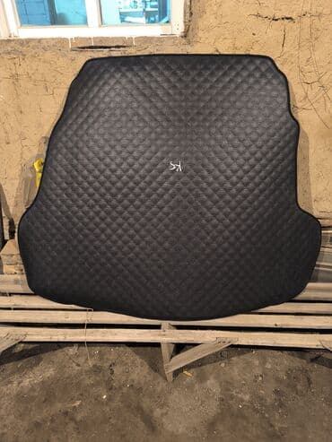 дополнительный печка для авто: Плоские Экокожа Полики Для багажника Kia, цвет - Черный, Новый — 3