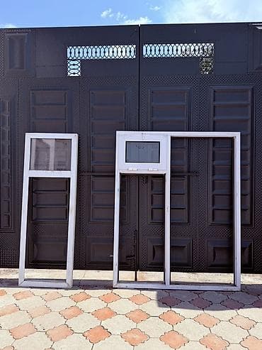 Продаются белые алюминиевые окна б/у. В хорошем состоянии. Размеры — 4