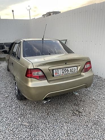 Daewoo Nexia: 2010 г., 1.6 л, Кол менен иштөөчү, Бензин — 1