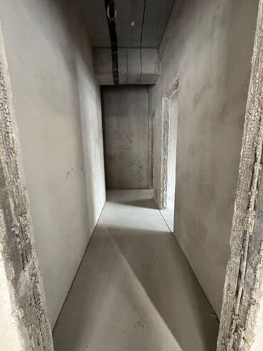 меняю с моей доплатой: 1 комната, 75 м², Элитка, 1 этаж, ПСО (под самоотделку) — 8