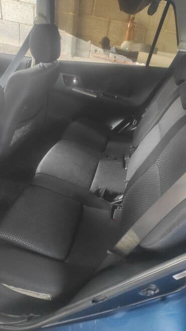 sprinter vip: Автомобиль подходит для семьи и поездок с багажом: высокий потолок — 5