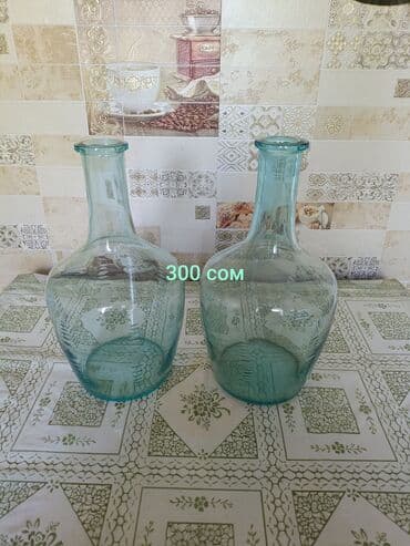 гарнитур куханый: Продается посуда б/у тарелки разных размеров, граненые стаканы 15 — 5