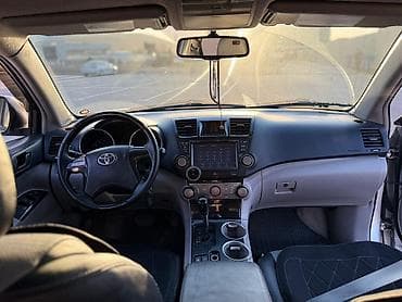 домкрат для джипа: Toyota Highlander: 2010 г., 3.5 л, Автомат, Газ, Внедорожник — 8