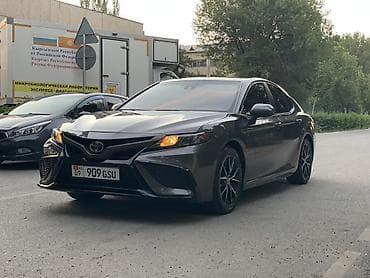 Toyota Camry: 2021 г., 2.5 л, Автомат, Бензин, Седан at lalafo.kg Toyota Camry: 2021 г., 2.5 л, Автомат, Бензин, Седан