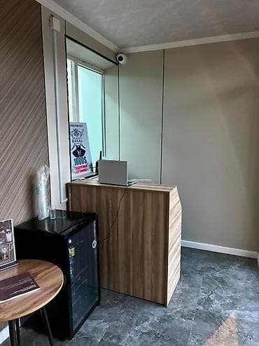 Барбершоп 45 м², 2 комнаты, С ремонтом, Частично с оборудованием, Многоэтажное жилое здание, Отдельный вход — 4