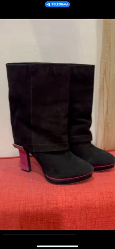 Ботильоны 
Размер 40
Производство Италия