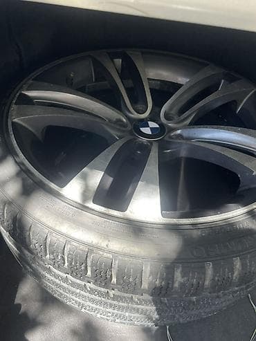 Комплект колес BMW: оригинальные легкосплавные диски с шинами - — 1
