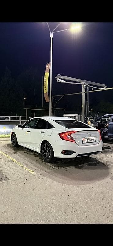 свик бампер: Honda Civic: 2019 г., 1.5 л, Автомат, Бензин, Седан — 2
