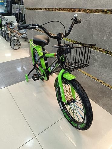 six flags: Детский велосипед, 4-колесный, 4 - 6 лет, Новый — 3