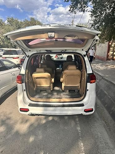 Унаа: Kia Carnival: 2019 г., Автомат, Бензин, Вэн/Минивэн — 4