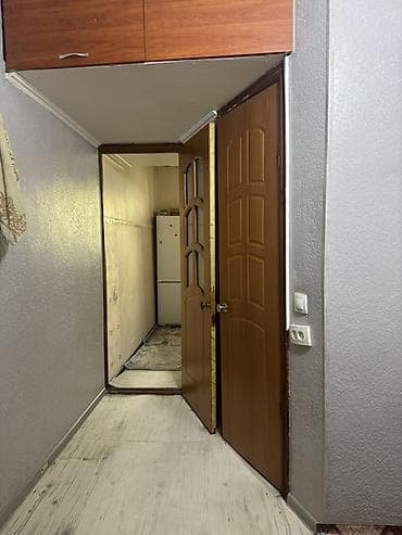 flats on rent: 3 комнаты, 62 м², 104 серия, 1 этаж, Старый ремонт — 10