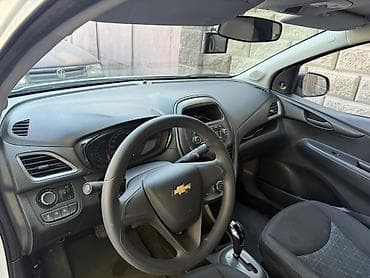 neta x: Chevrolet Spark: 2020 г., 1 л, Автомат, Бензин, Хэтчбэк — 6
