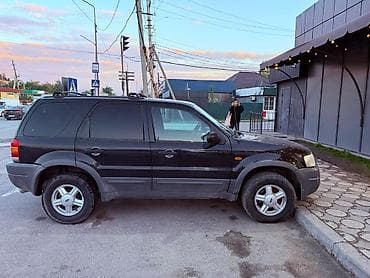 Ford Maverick: 2003 г., 2 л, Механика, Бензин, Кроссовер