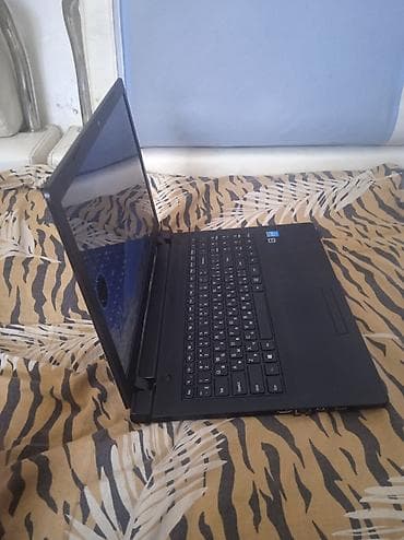 нота: Lenovo IdeaPad 100-15IBY (модель 80MJ) - Экран 15.6" (на фото видно — 1