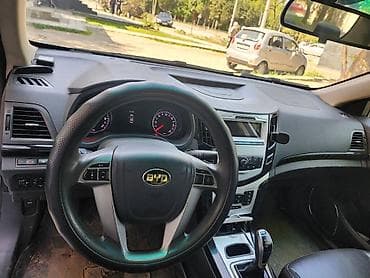 гаосен феникс цена: BYD E5: 2019 г., Автомат, Электромобиль, Седан — 5