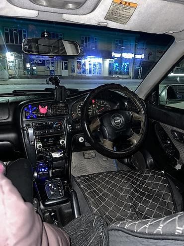 subaru outback br: Subaru Legacy: 2001 г., 2 л, Автомат, Газ, Седан — 8