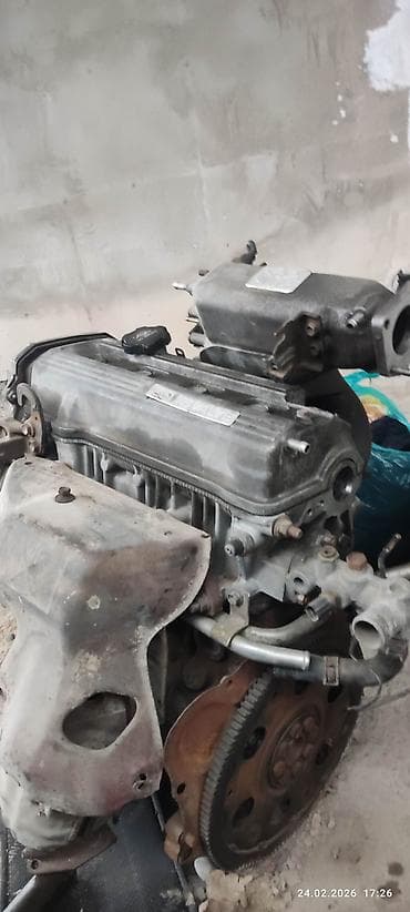 шкиф: Бензиновый мотор Toyota 1.5 л — 2