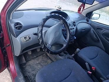 fit 2008: Toyota Yaris: 2001 г., 1.3 л, Ручные, Бензин, Хэтчбэк — 5