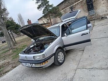 топливный бак пассат: Volkswagen Passat: 1992 г., 1.8 л, Механика, Бензин, Универсал — 1