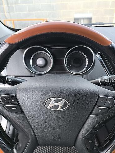 Транспорт: Hyundai Sonata: 2010 г., 0.2 л, Автомат, Бензин, Седан — 10