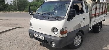 Унаа: Hyundai Porter: 2003 г., 2.6 л, Кол менен иштөөчү, Дизель — 1