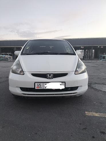 Honda Fit: 2004 г., 1.3 л, Автомат, Бензин, Хэтчбэк