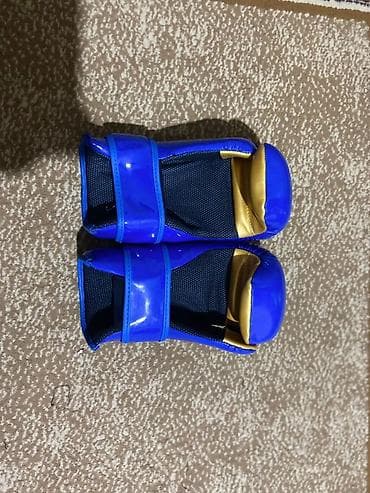 Перчатки: Комплект экипировки для единоборств (синий): - Шлем MOOTO с полной — 5