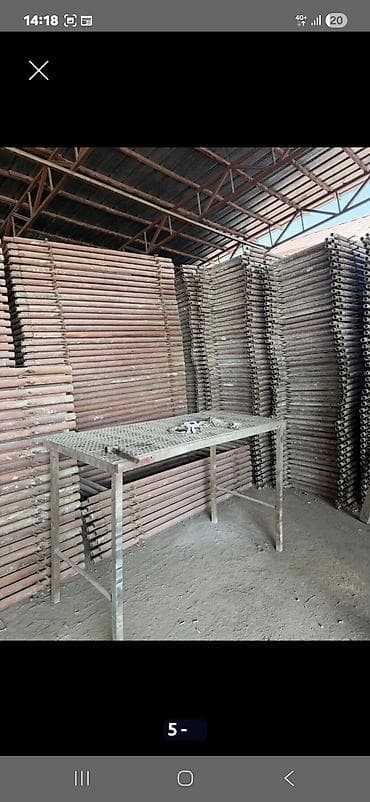 тапчаны в аренду: Аренда строительных лесов, трапов и телескопических стоек. - — 5