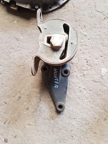 Подушка коробки передач УАЗ at lalafo.kg Подушка коробки передач УАЗ