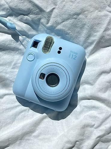 osmo pocket: Fujifilm Instax Mini 12, цвет Pastel Blue — компактная камера — 1