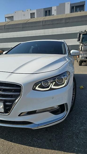 e class: Hyundai Grandeur: 2019 г., 3 л, Автомат, Газ, Седан — 2