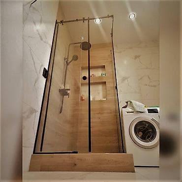 Терезелер жана комплектөөчүлөр: Подобная душевая перегородка используется для небольших ванных комнат — 3