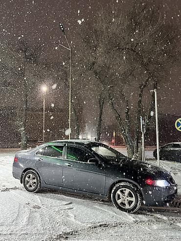 Продажа авто: Honda Accord: 2003 г., 2 л, Бензин, Седан — 5