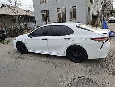 corolla s: Toyota Camry: 2019 г., 2.5 л, Автомат, Бензин, Седан — 6