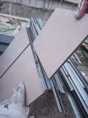 кафель местный: Назначение: Для стен, цвет - Бежевый, Матовое — 8