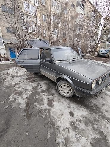 Volkswagen: Volkswagen Golf: 1990 г., 1.8 л, Механика, Бензин, Хэтчбэк — 2