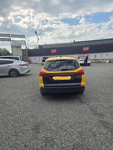 89 2: Ford Focus: 2016 г., Механика, Универсал — 3