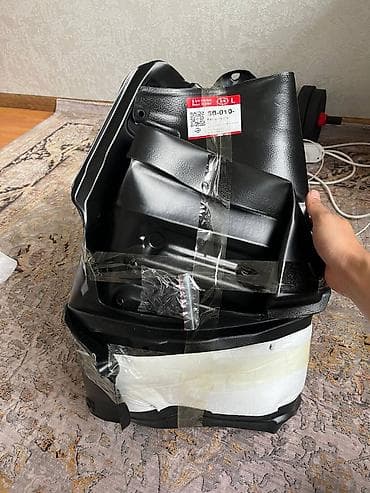 полики на аутбек: Подкрылок Передний левый Subaru, Новый, Аналог — 1