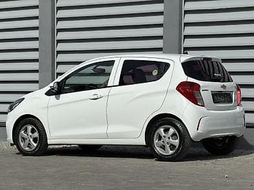 Chevrolet Spark: 2020 г., 1 л, Автомат, Бензин, Хэтчбэк — 3
