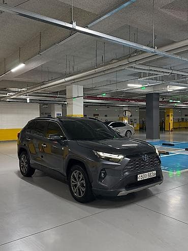 prius plus: Toyota RAV4: 2022 г., 2.5 л, Автомат, Гибрид, Кроссовер — 1