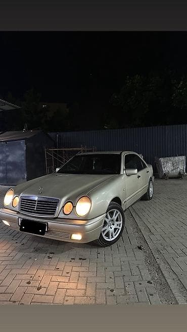 Mercedes-Benz E-Class: 1996 г., 2.8 л, Автомат, Бензин, Седан