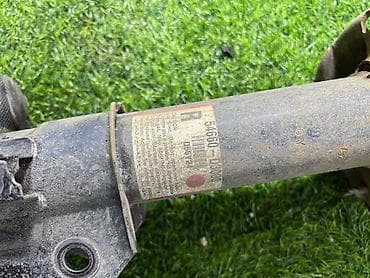 office 2013: Передний амортизатор Hyundai 2016 г., Оригинал — 2