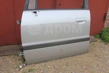 встраиваемая кофемашина сименс: Mitsubishi Chariot Grandis передняя правая дверь, Mitsubishi Chariot — 1