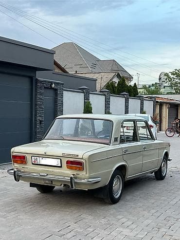 ВАЗ (ЛАДА) 2103 : 1974 г., Механика, Бензин — 4