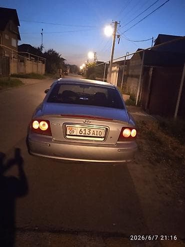 русская: Hyundai Sonata: 2003 г., 2 л, Автомат, Бензин, Седан — 4