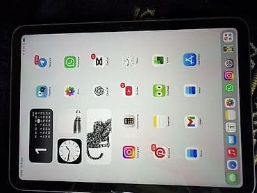 Планшеты: Планшет, Apple, память 128 ГБ, 10" - 11", Wi-Fi, Б/у, Классический цвет - Серебристый — 2