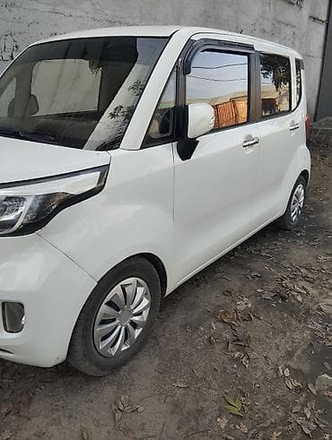 лада четырка: Kia Ray: 2016 г., 1 л, Автомат, Бензин, Хэтчбэк — 8