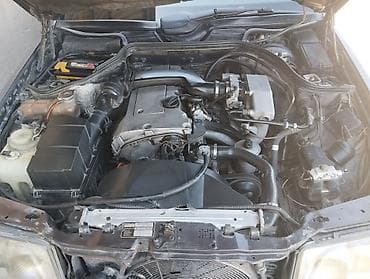 бампер w211: Mercedes-Benz W124: 1994 г., 2.2 л, Механика, Бензин, Седан — 5