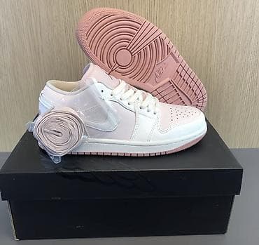 lining flex: Кроссовки, 40, Air Jordan, Новый, цвет - Розовый — 1